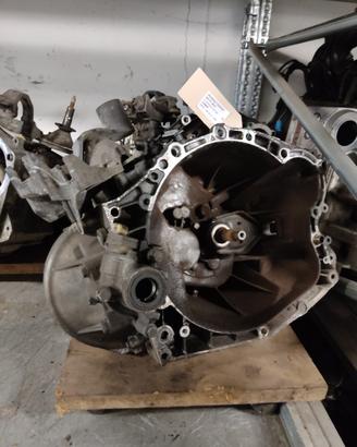 Cambio PEUGEOT EXPERT 1868cc diesel del 2006