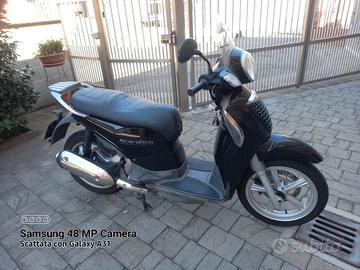 Aprilia scarabeo 200