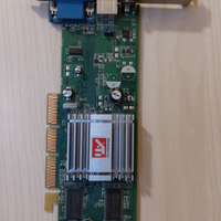 Scheda Grafica 8X ATI Radeon 9200, 128 MB