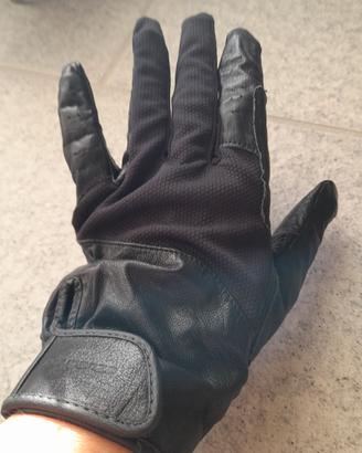 guanti da equitazione