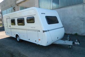 roulotte eriba hymer novaline 515