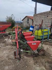 Seminatrice per mais e girasole