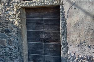 Casa di paese con giardino