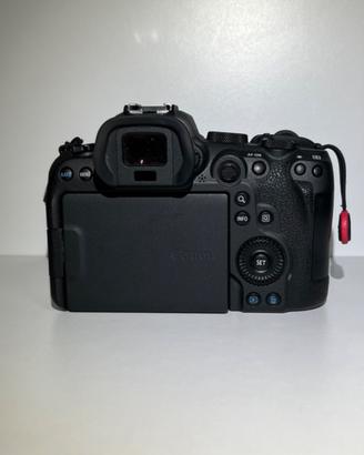 Canon EOS R6