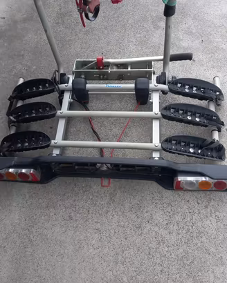Portabici per gancio traino
