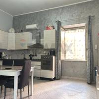 Ampio appartamento caivano