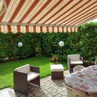 Bivani in residence a MARE con PISCINA e PARCO