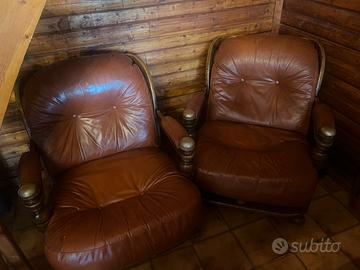 Divani in legno pelletteria