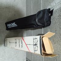 leggio+sgabello appoggia piedi x  chitarra 