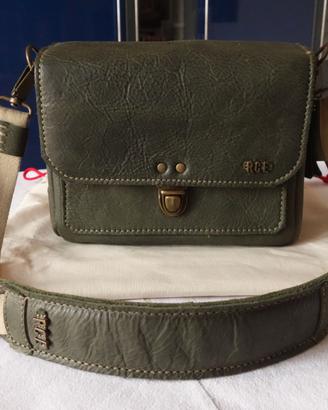 Borsa in cuoio per fotocamera PREZZO RIBASSATO