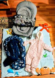 Tuta da sci, sacco invernale, dondolino e tappeto