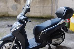 Scooter Honda SH300i ABS