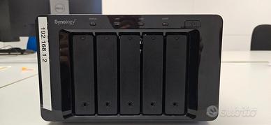 Synology DiskStation DS1512+ NAS