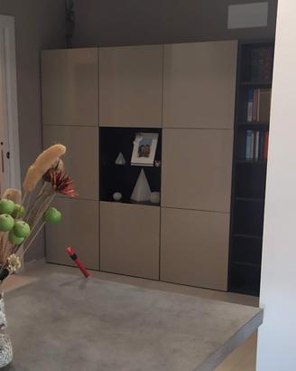 pannelli Besta IKEA colore beige  come nuovi 
