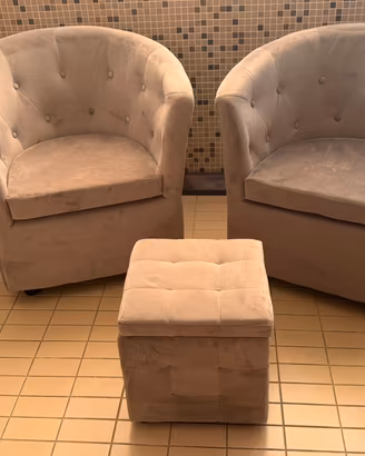 2 Poltrone + pouf contenitore