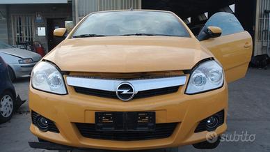 RICAMBI PER OPEL TIGRA 1300MJ ANNO 2006 COMPLETA