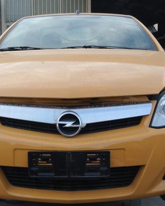 RICAMBI PER OPEL TIGRA 1300MJ ANNO 2006 COMPLETA