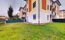 bilocale-autonomo-con-ampio-giardino-e-garage