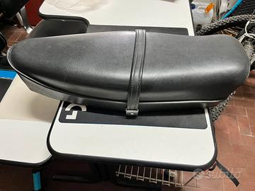 Sella lunga per Piaggio Vespa 50 Special