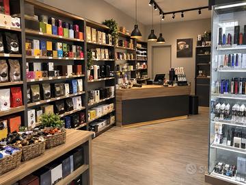 Negozio Caffè, sigarette elettroniche
