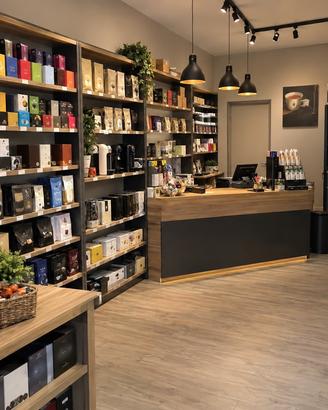 Negozio Caffè, sigarette elettroniche