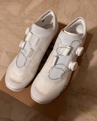 Scarpe ciclismo Fizik Vega Carbon white 43.5