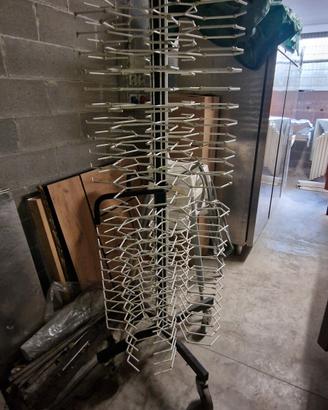 carrello porta piatti