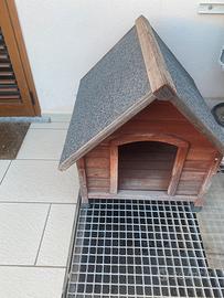 Cuccia da esterno per cani di piccola media taglia