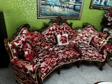 Salotto Barocco composto da divano e poltrone