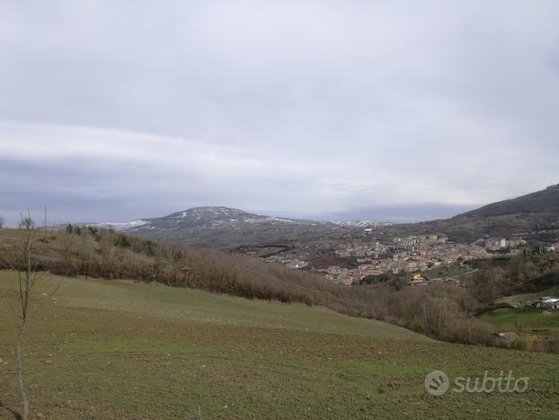 Terreno agricolo edificabile a Tito