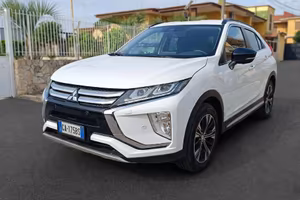 Mitsubishi eclipse cross 2.2 DI-D automatica 4WD