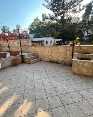 COSTA SARACENA villa accorpata fronte mare