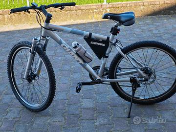 Mountain bike Giant 