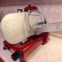 Affettatrice R.G.V. Serie Luxury 25 GS - Rossa - C