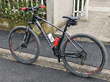 bicicletta Montana Urano 29 