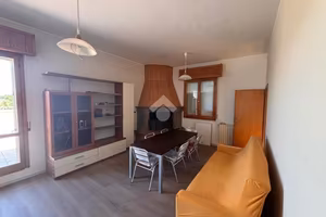 4 LOCALI A CORIANO