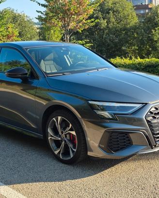 Audi A3 TFSIe 240 cavalli