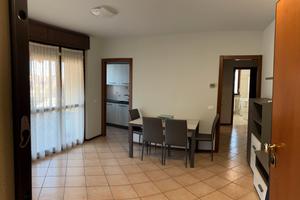 Bilocale, cantina , garage , laghetto San Giuliano