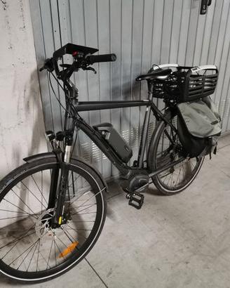 E-BIKE Cannondale Kinneto - Pedalata assistita