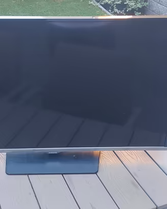 TELEVISORE SAMSUNG NO SMART TV