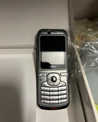 Cellulare modello nec