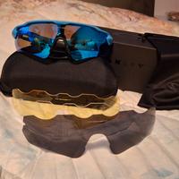 Occhiali Oakley radar EV Path con più lenti Prizm