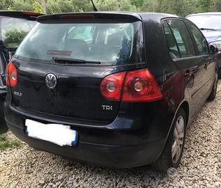 Golf V serie 1.9 5 porte Ricamb