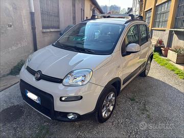Fiat Panda 4x4 0.9 benzina euro 6 5 posti