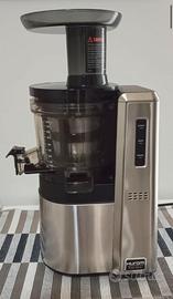 Estrattore Hurom hw-sbe18 metà prezzo.