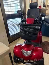 Scooter elettrico per anziani