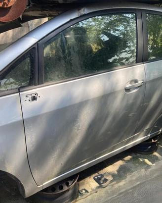 PORTIERA ANTERIORE SINISTRA SUBARU Trezia Serie PO