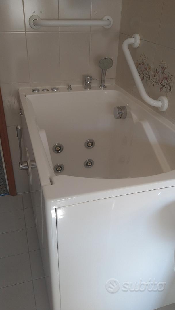 kit idromassaggio per vasca da bagno - Arredamento e Casalinghi In vendita  a Novara