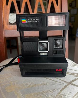 Macchina fotografica Polaroid land camera 640