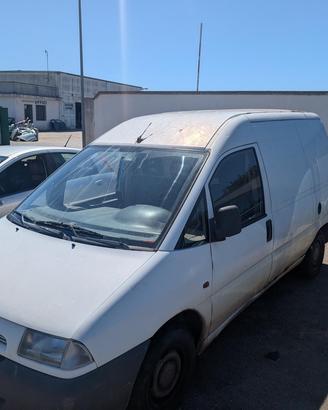 Fiat scudo 220 1.9 d 69cv 96-06 ricambi